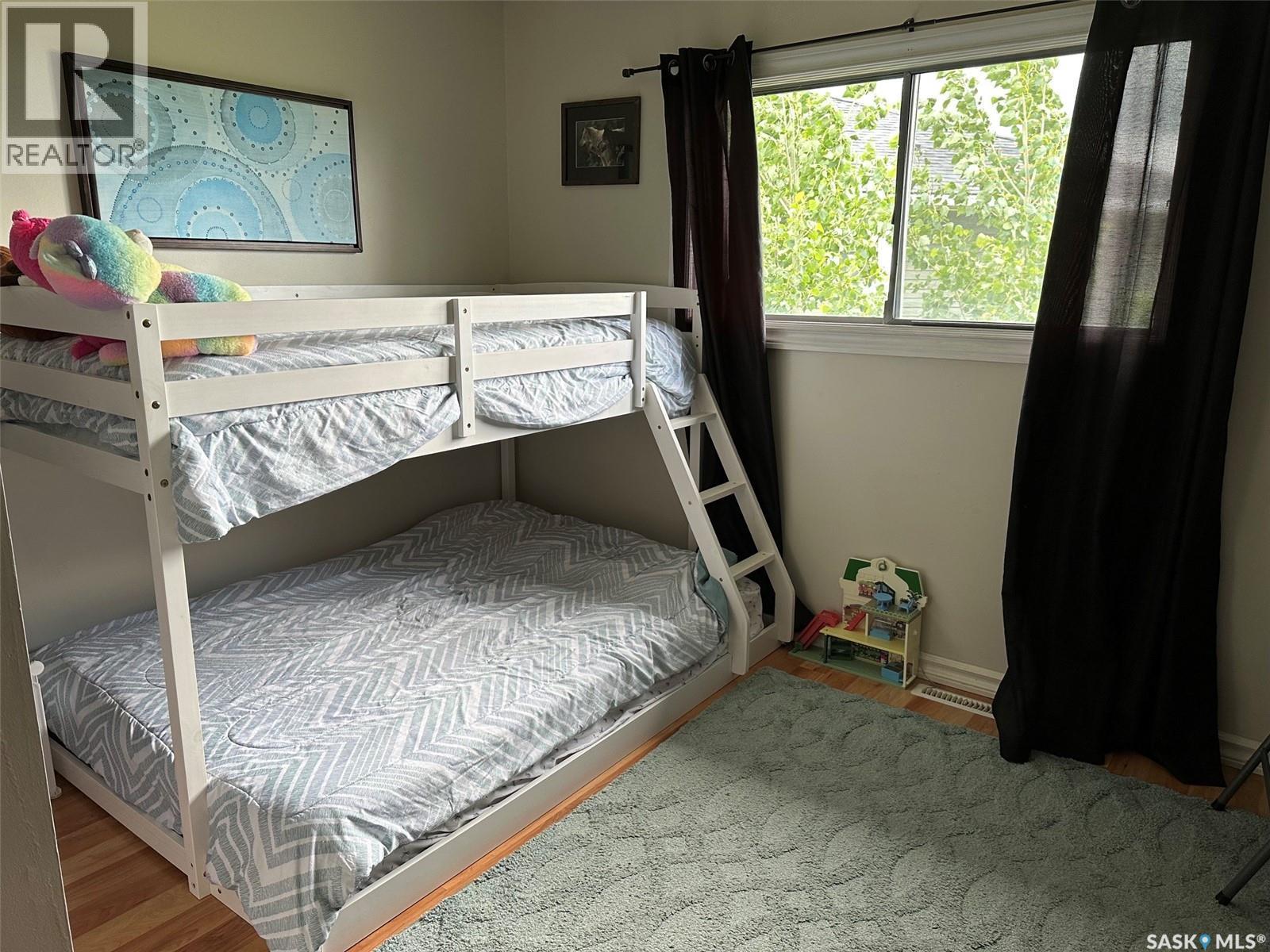 344 Young Street, Macoun, SK - Indoor Photo Showing Bedroom