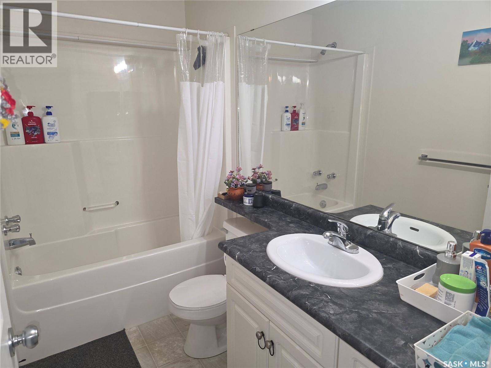 33 135 Pawlychenko Lane, Saskatoon, SK