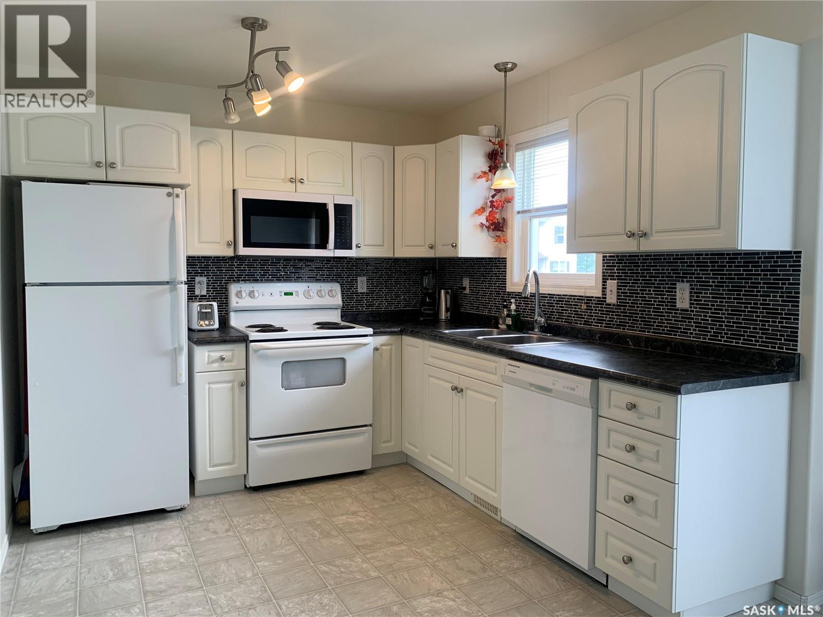 33 135 Pawlychenko Lane, Saskatoon, SK