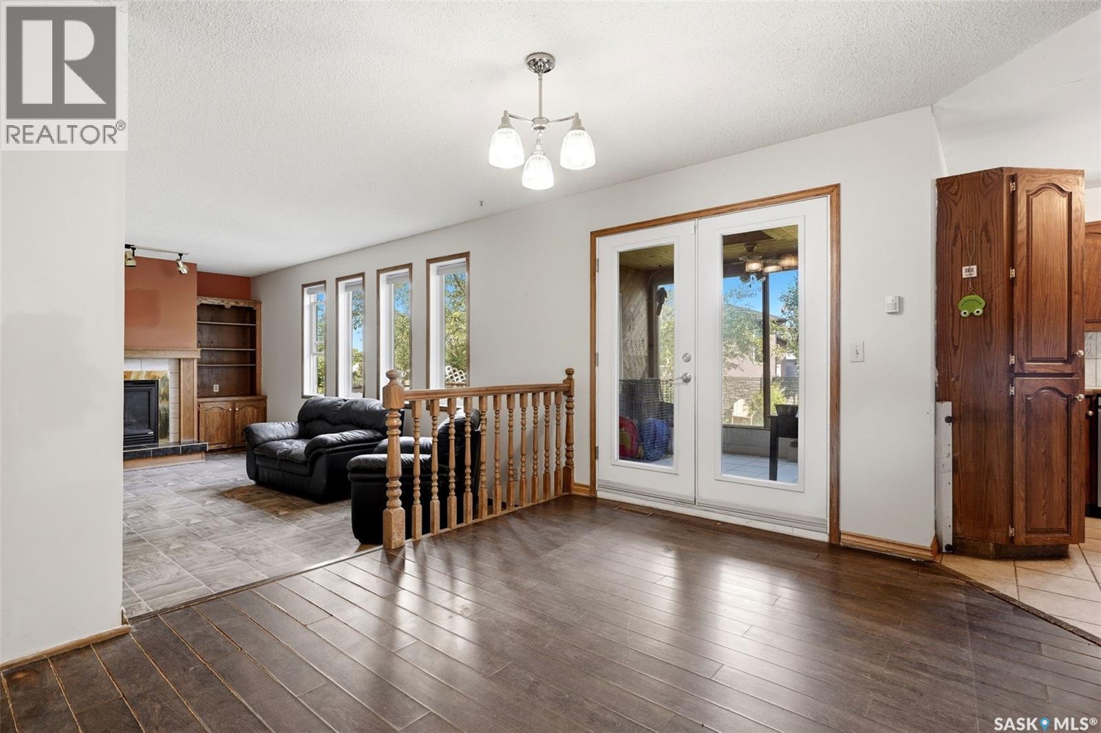 6703 Maplecrest Place, Regina, SK