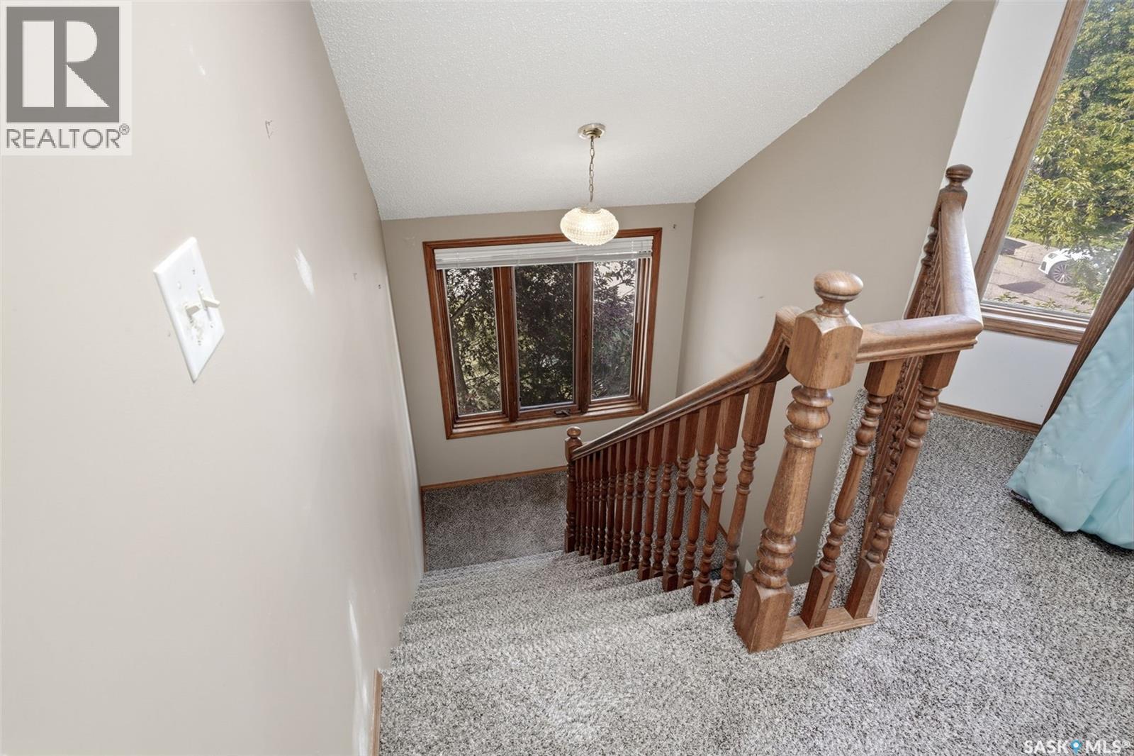 6703 Maplecrest Place, Regina, SK