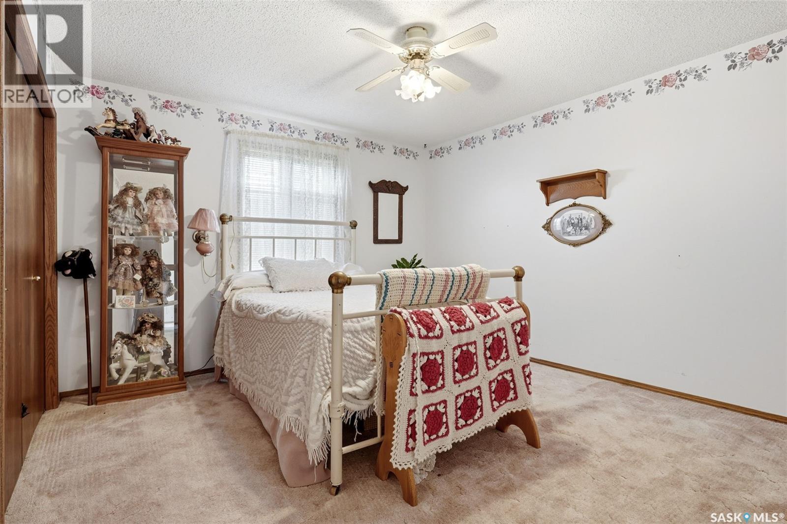 6703 Maplecrest Place, Regina, SK