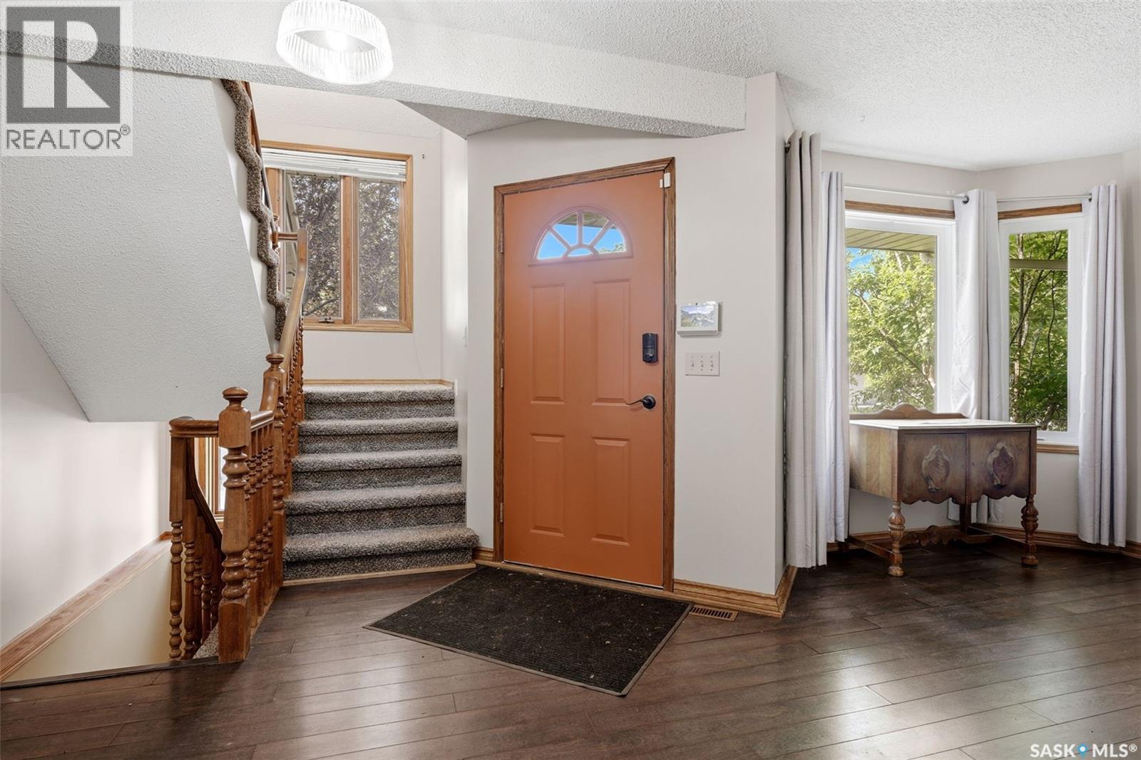 6703 Maplecrest Place, Regina, SK