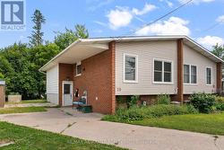 20 SULLIVAN CRESCENT Arnprior, ON K7S 2Y1