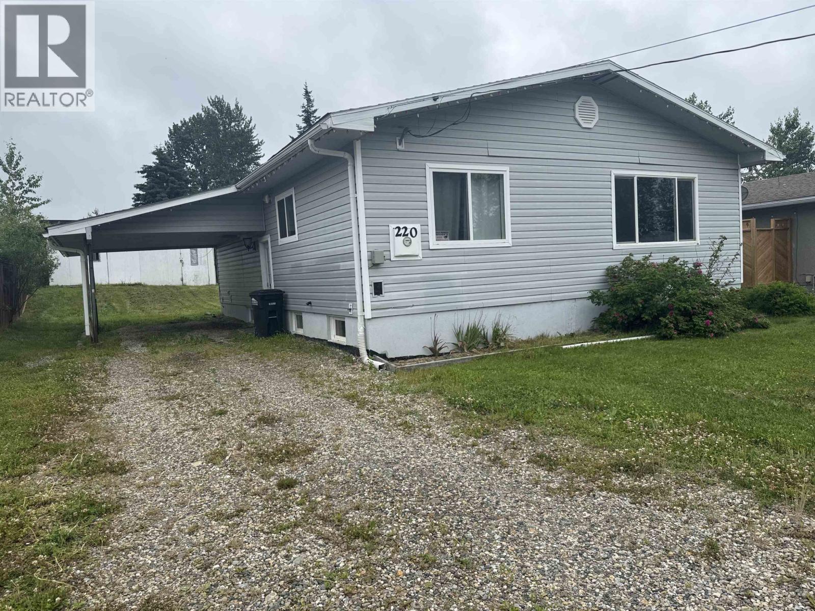 220 Crysdale Drive, Mackenzie, BC