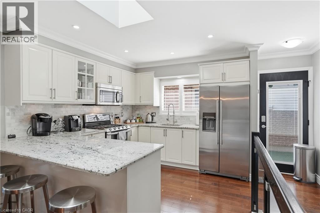 45 Sandra Crescent, Grimsby, ON