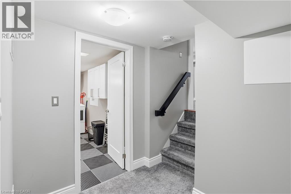 45 Sandra Crescent, Grimsby, ON