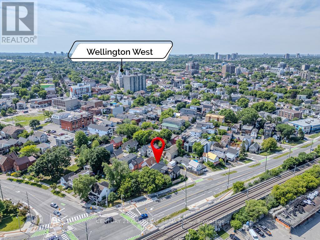3 Hilda Street, Ottawa, ON