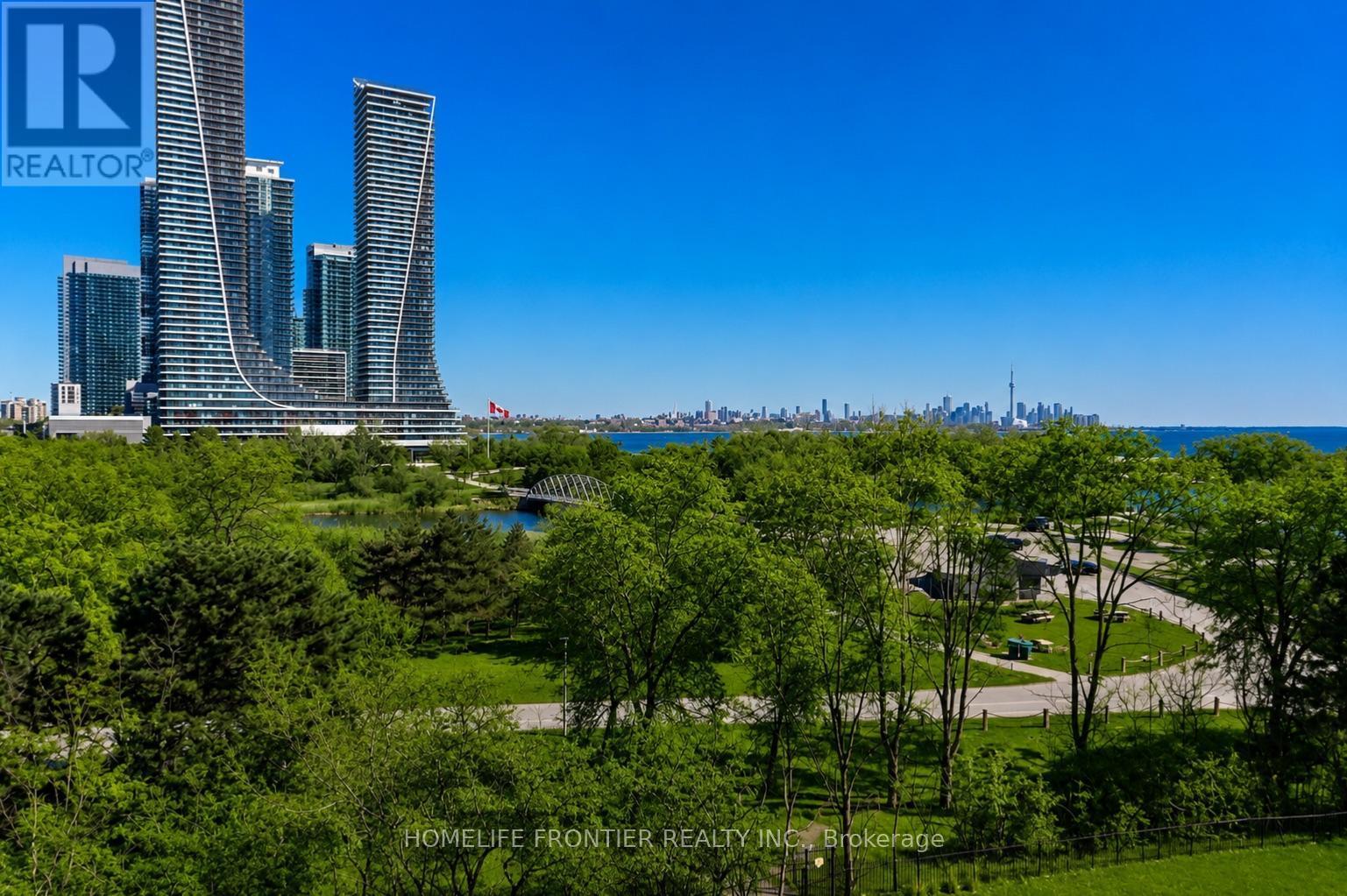611 - 2261 Lakeshore Boulevard W, Toronto, ON