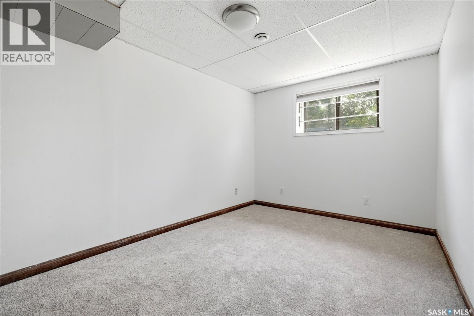 3151 Jenkins Drive E, Regina, SK