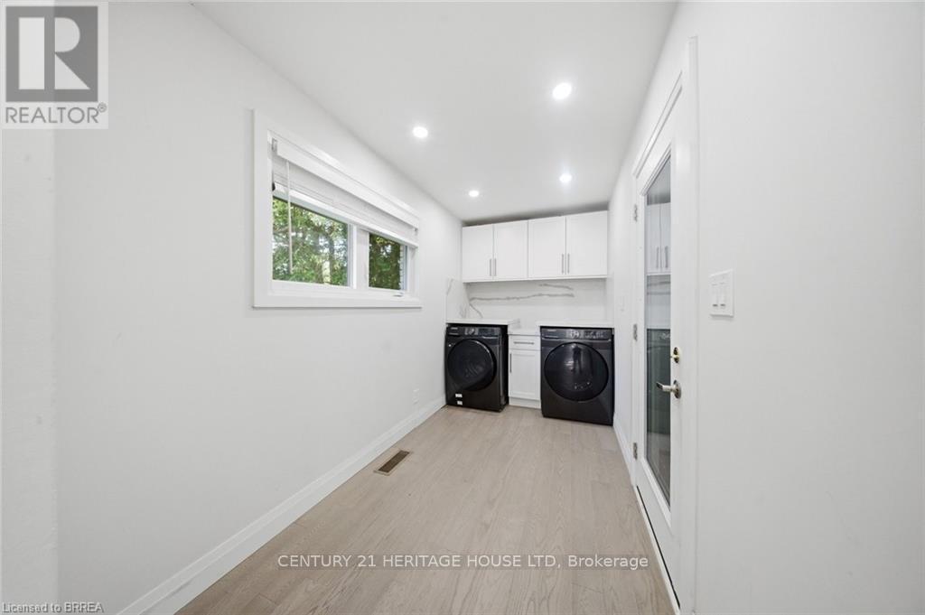 360 Bishopsgate Road, Brant, ON