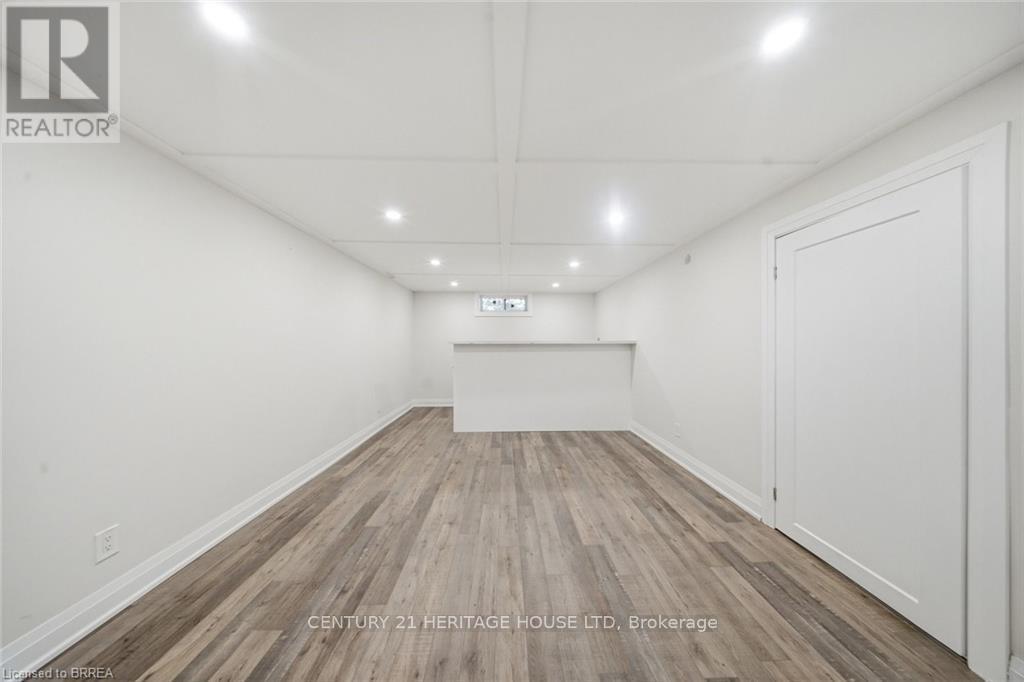360 Bishopsgate Road, Brant, ON