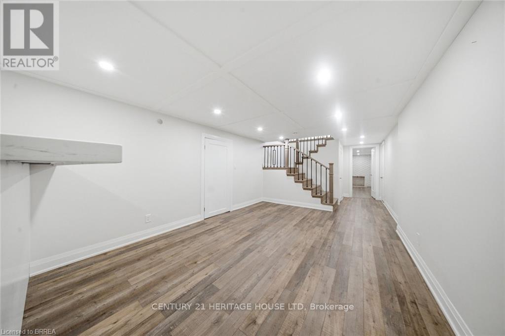 360 Bishopsgate Road, Brant, ON