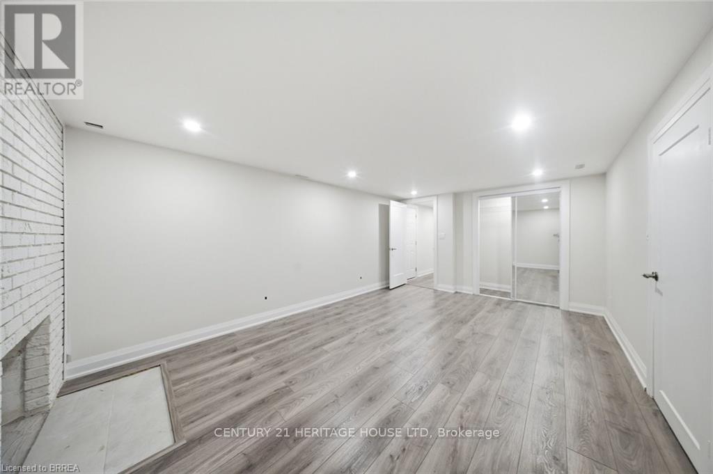 360 Bishopsgate Road, Brant, ON