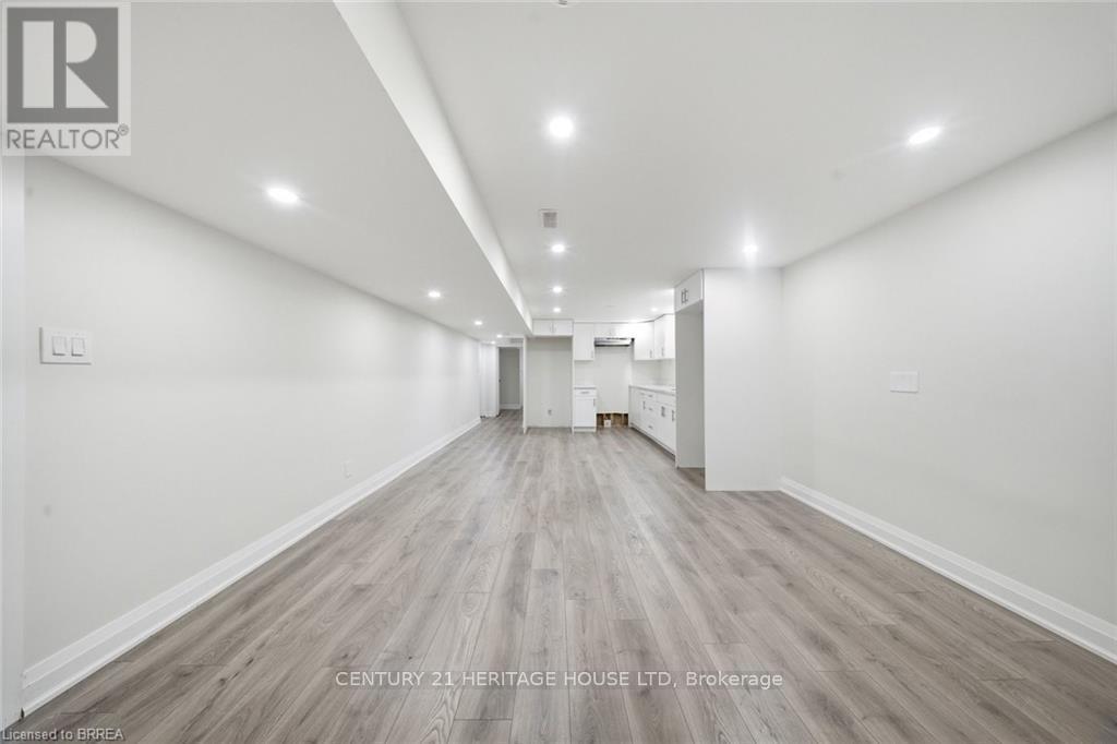 360 Bishopsgate Road, Brant, ON