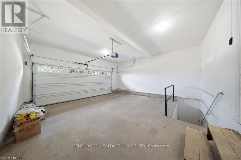360 Bishopsgate Road, Brant, ON