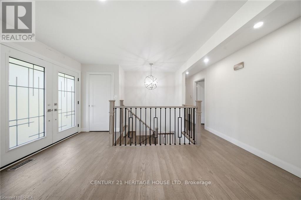 360 Bishopsgate Road, Brant, ON