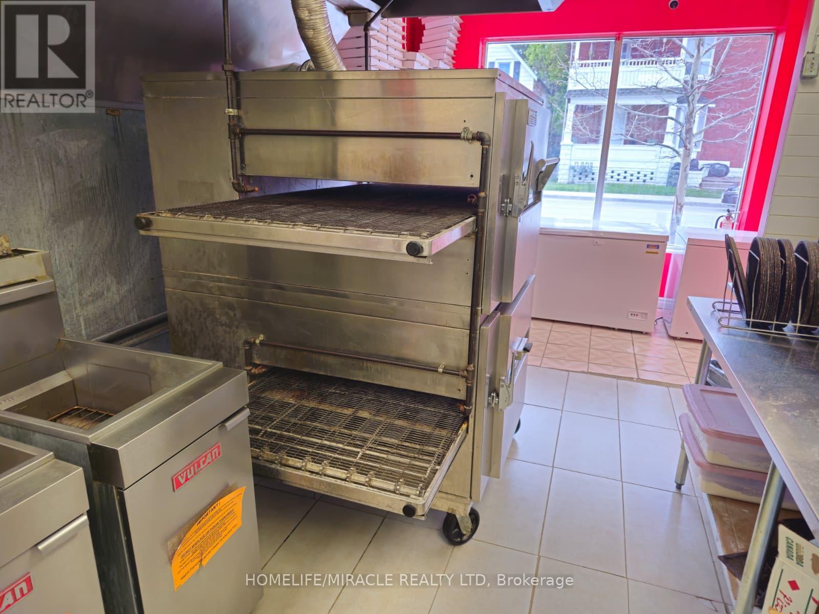 2 - 71 Ross Street, St. Thomas, ON
