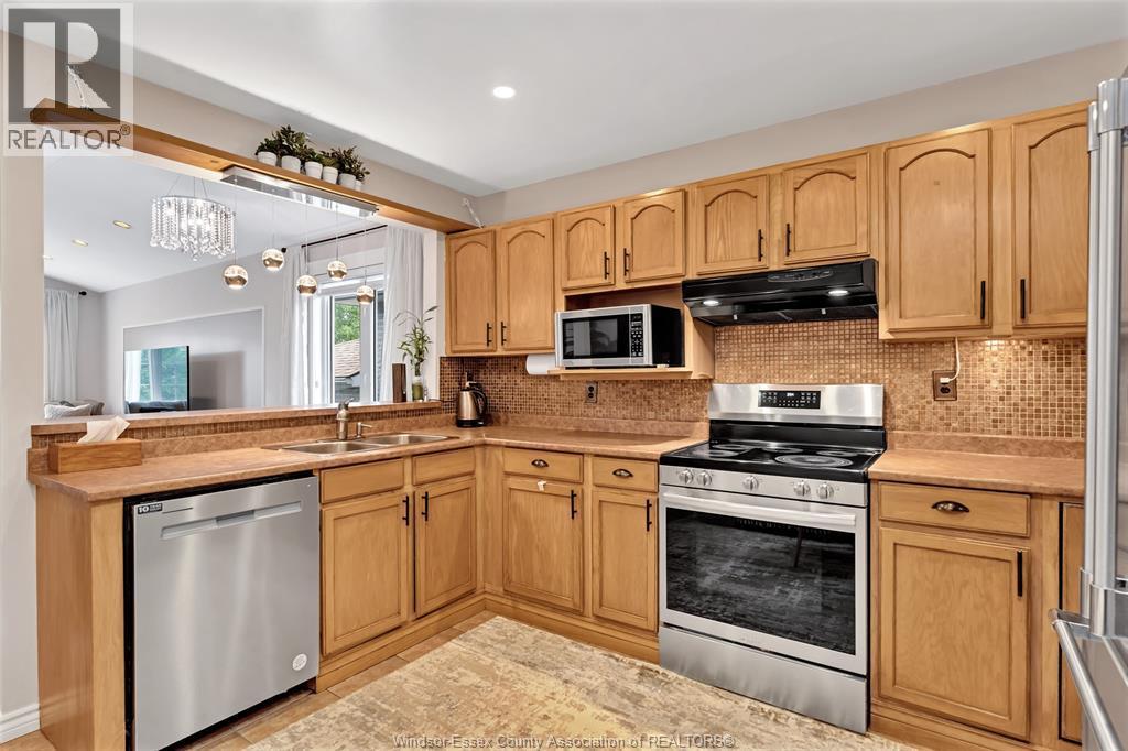 4238 Sharon, Windsor, ON