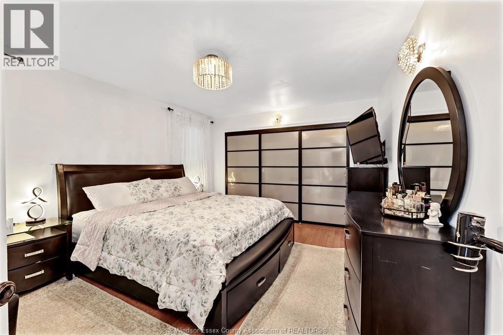 4238 Sharon, Windsor, ON