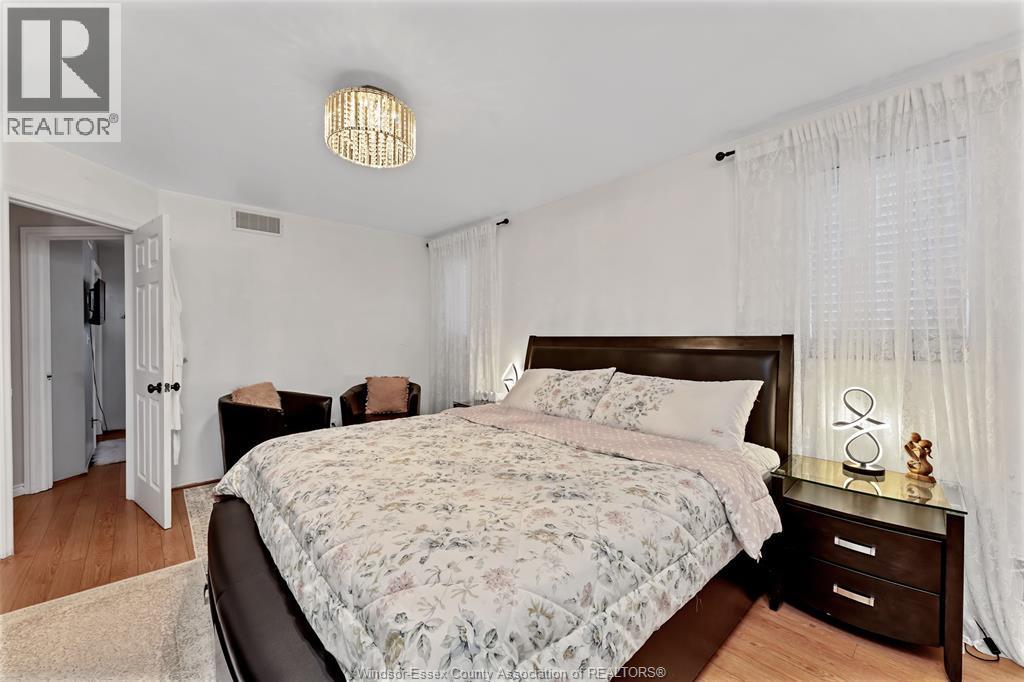 4238 Sharon, Windsor, ON