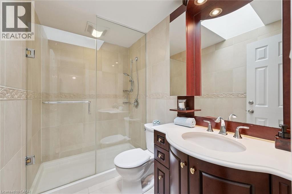 16 Manitoulin Crescent, Kitchener, ON