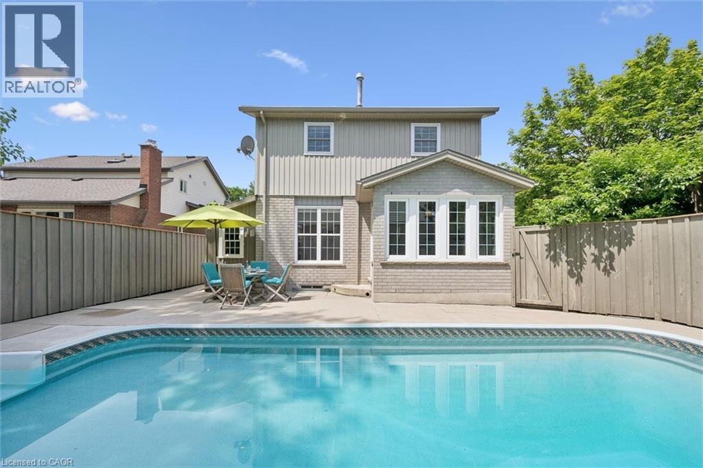 16 Manitoulin Crescent, Kitchener, ON