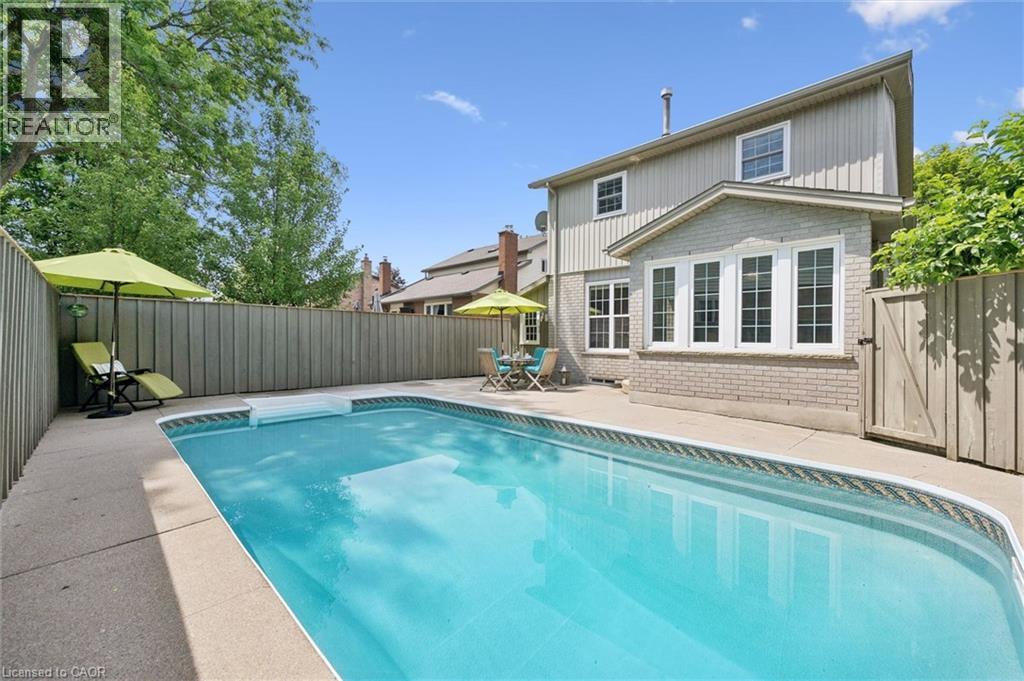 16 Manitoulin Crescent, Kitchener, ON