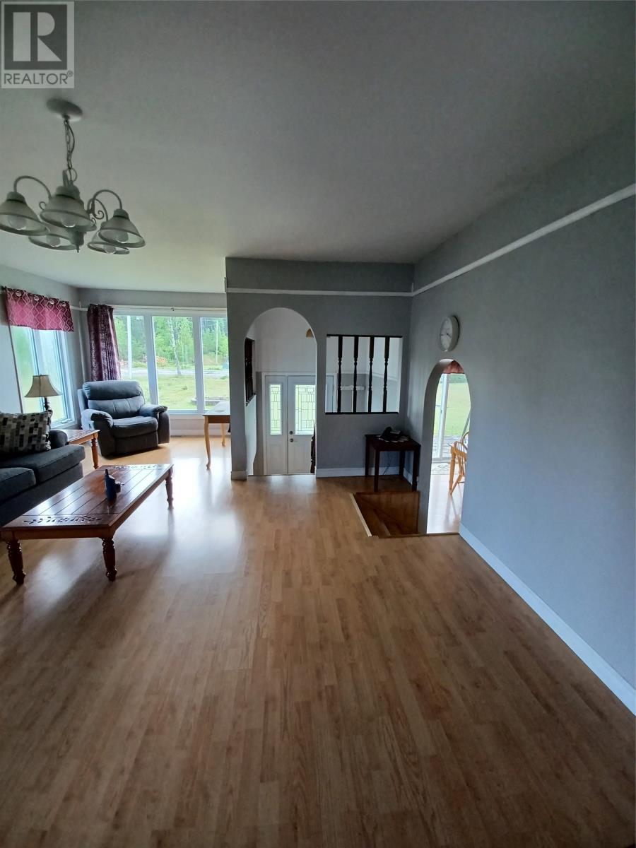 9 Juniper Crescent, Traytown, NL