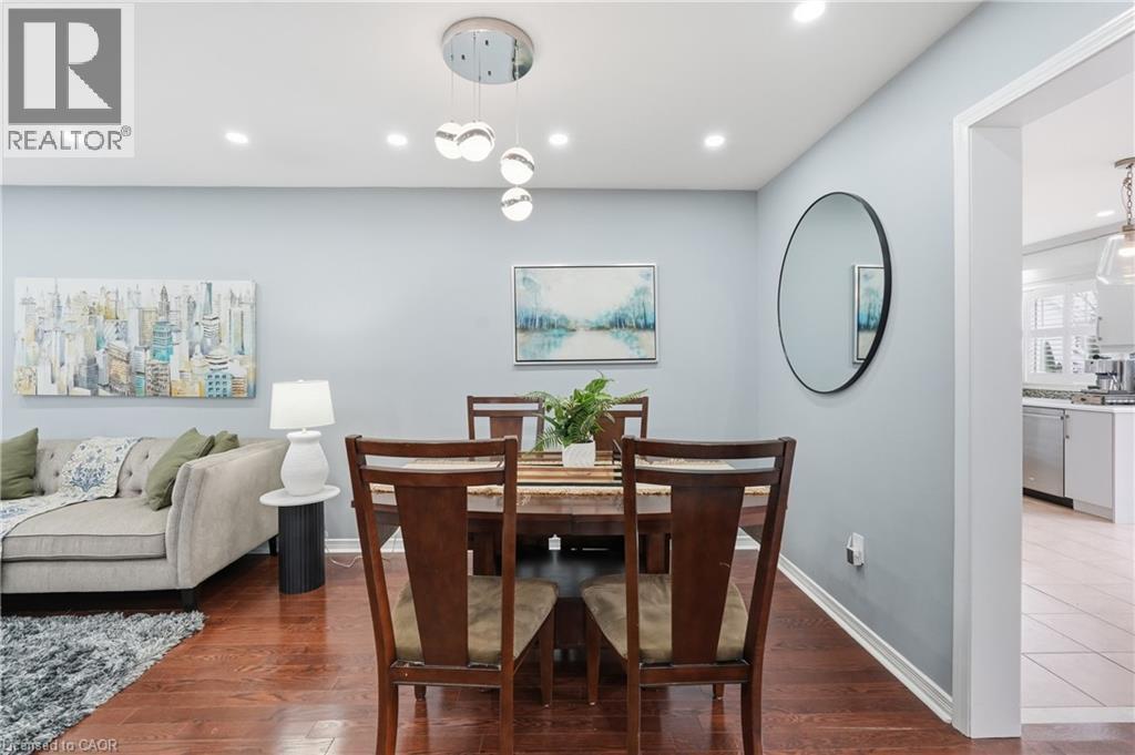 5010 Bunton Crescent, Burlington, ON