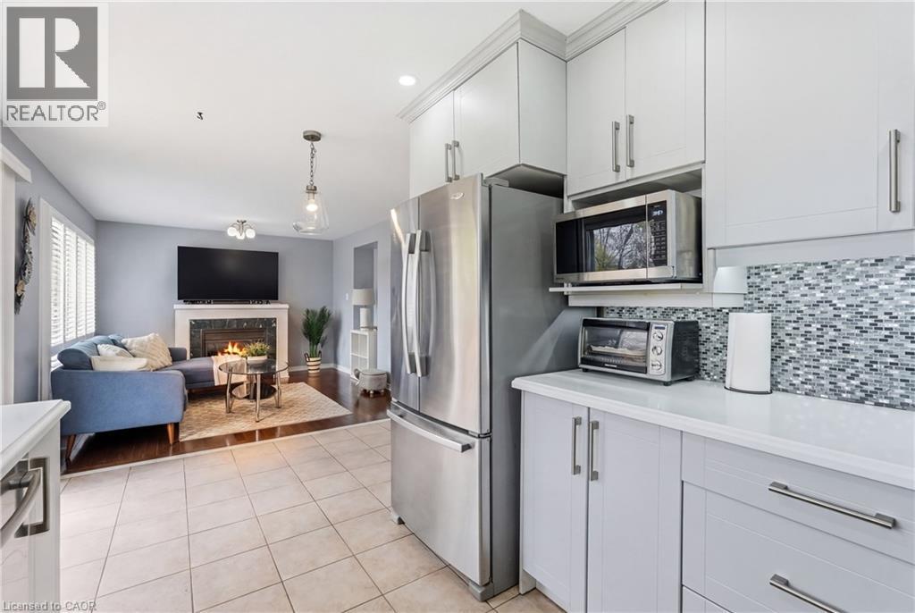 5010 Bunton Crescent, Burlington, ON