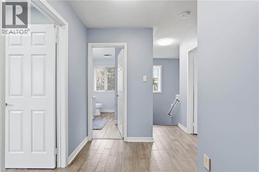 5010 Bunton Crescent, Burlington, ON