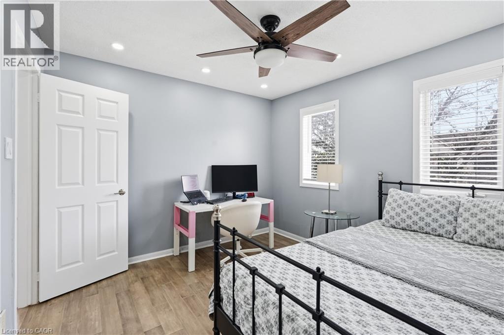 5010 Bunton Crescent, Burlington, ON