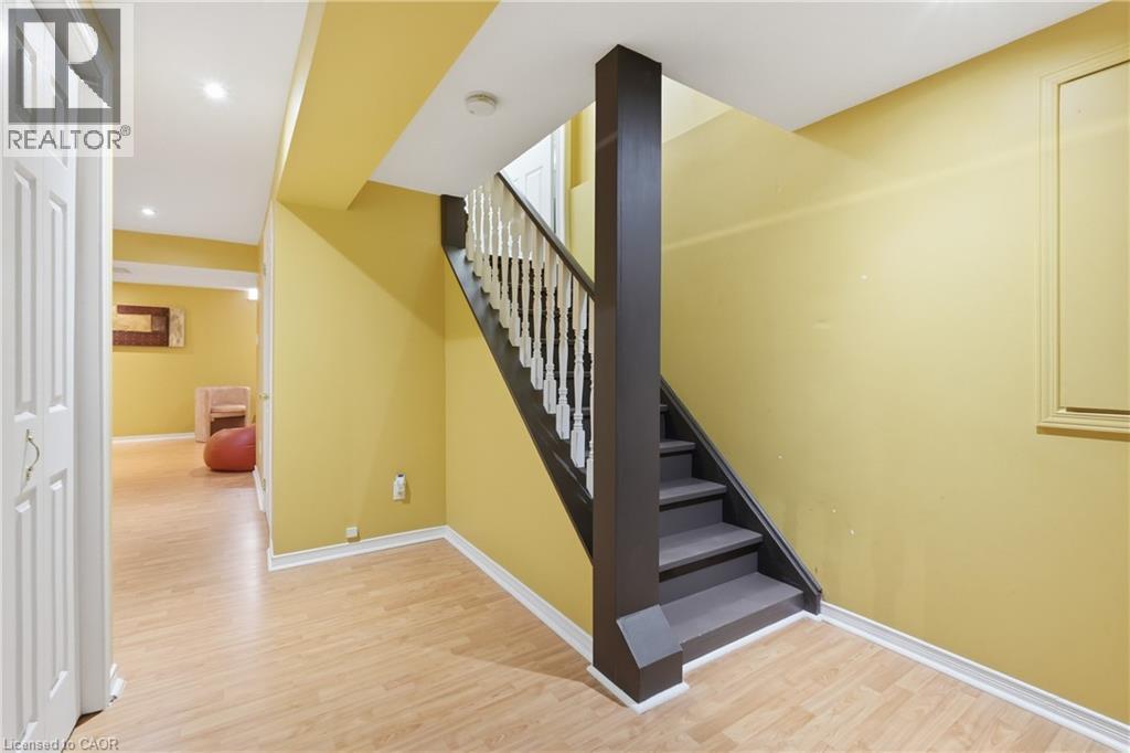 5010 Bunton Crescent, Burlington, ON