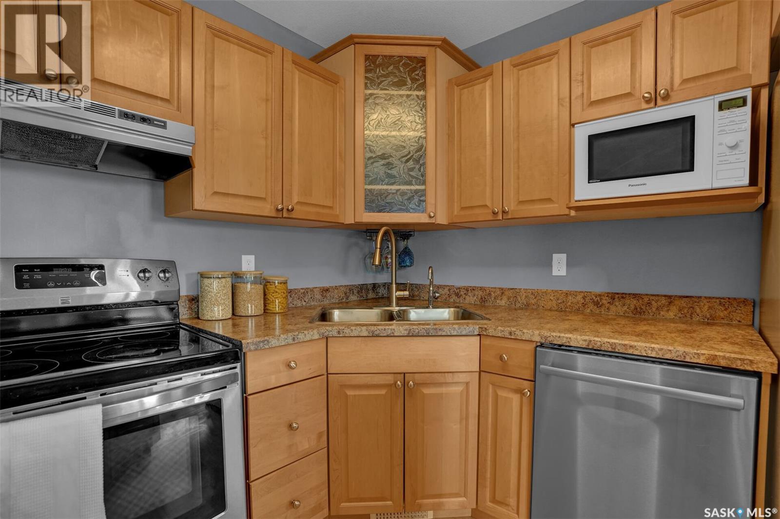 1043 Birchwood Place, Regina, SK