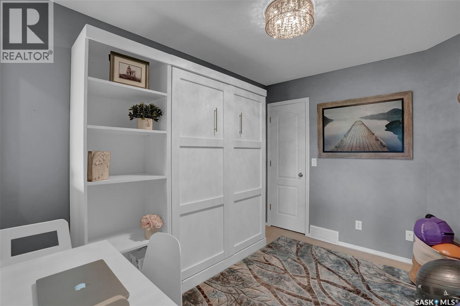 1043 Birchwood Place, Regina, SK