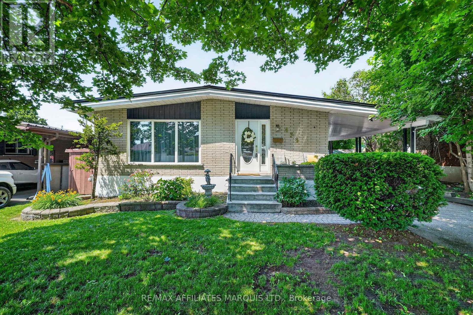 438 Beach Avenue, Cornwall, ON