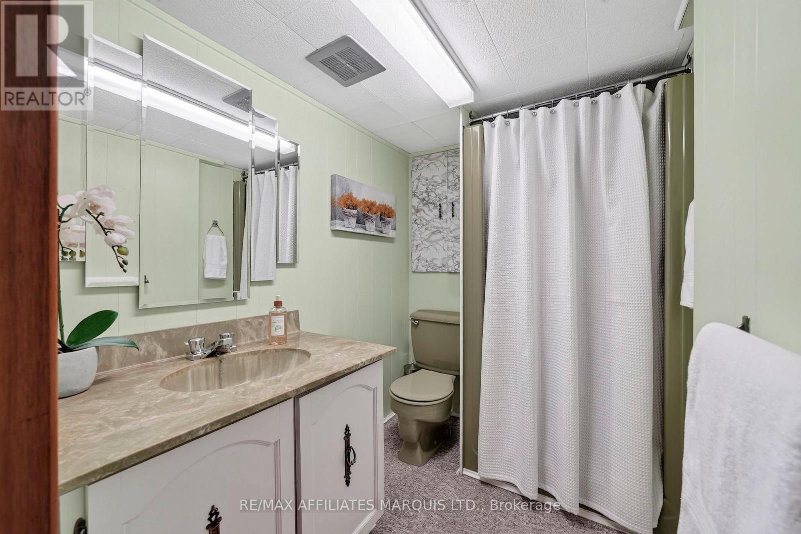 438 Beach Avenue, Cornwall, ON