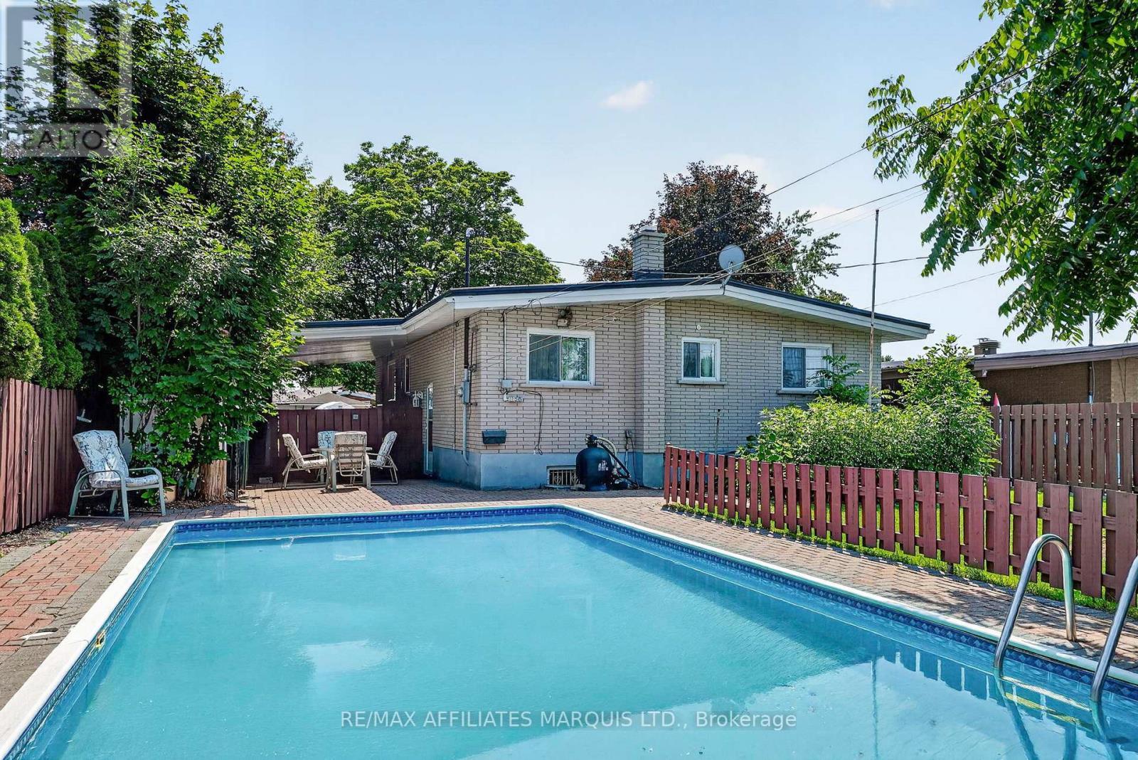 438 Beach Avenue, Cornwall, ON
