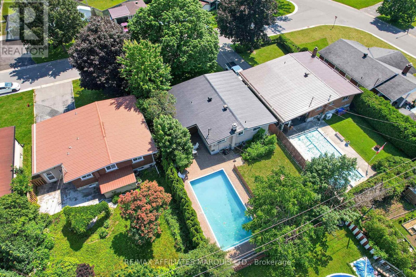 438 Beach Avenue, Cornwall, ON