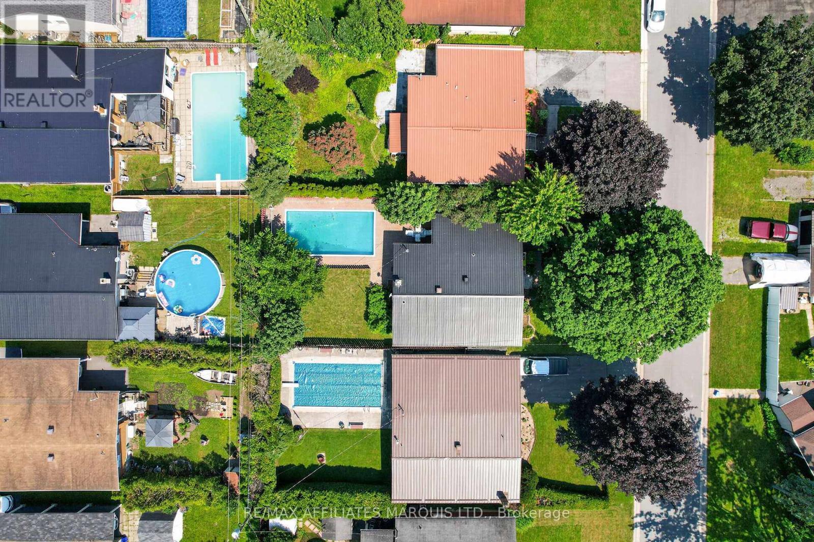 438 Beach Avenue, Cornwall, ON