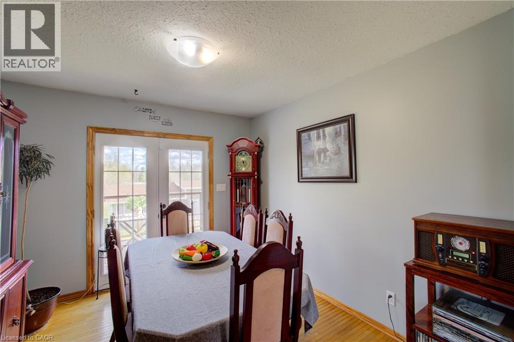 375729 6Th Line, Amaranth, ON - Indoor Photo Showing Dining Room