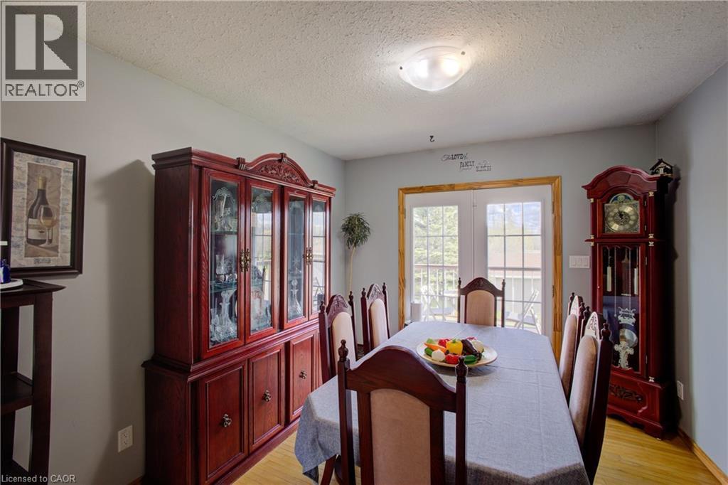 375729 6Th Line, Amaranth, ON - Indoor Photo Showing Dining Room