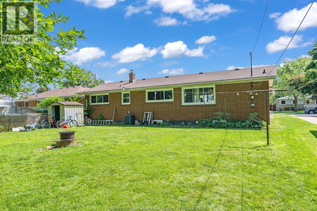 71 Danforth Avenue, Leamington, ON