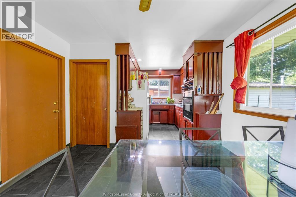 71 Danforth Avenue, Leamington, ON