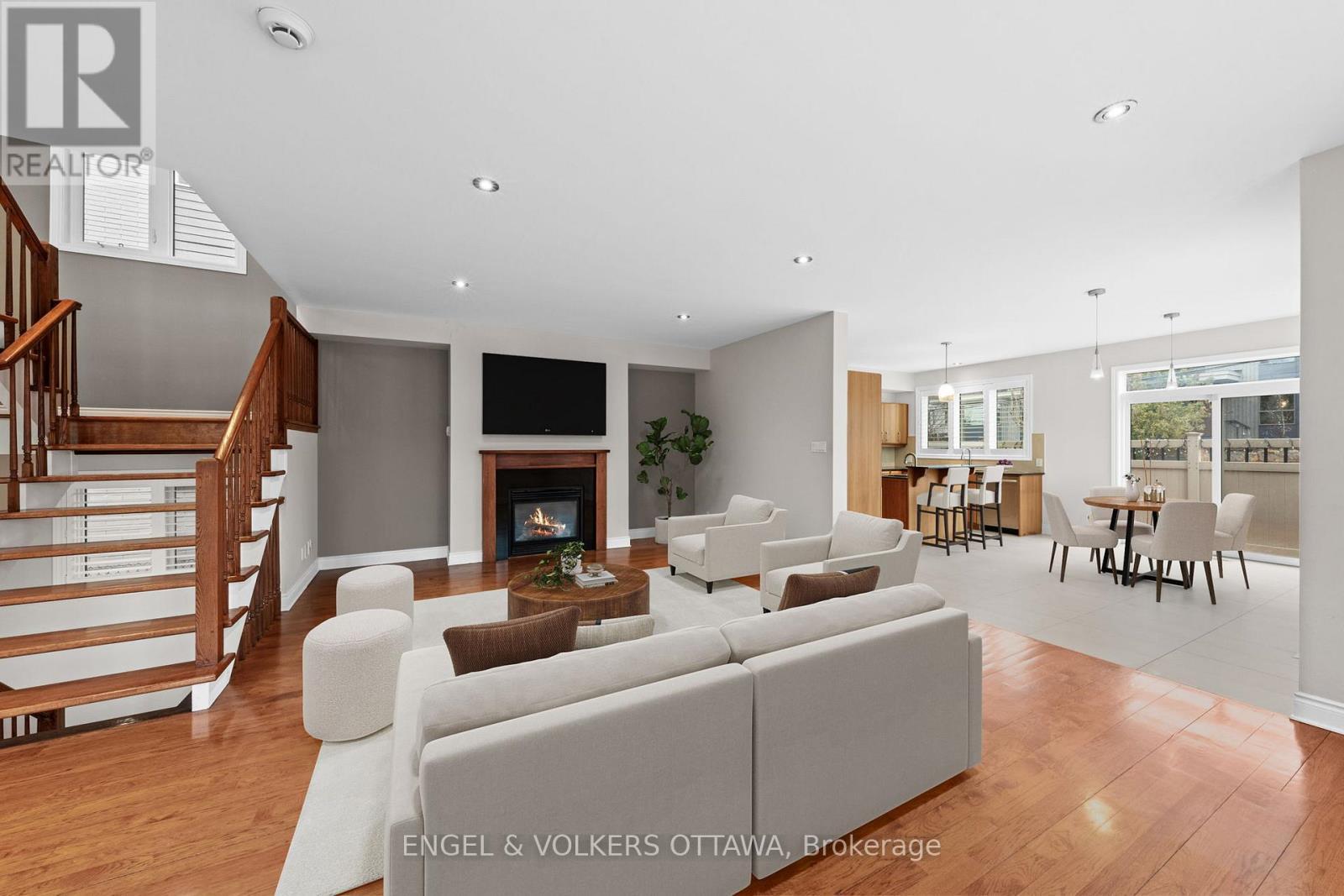 249 Atlantis Avenue, Ottawa, ON