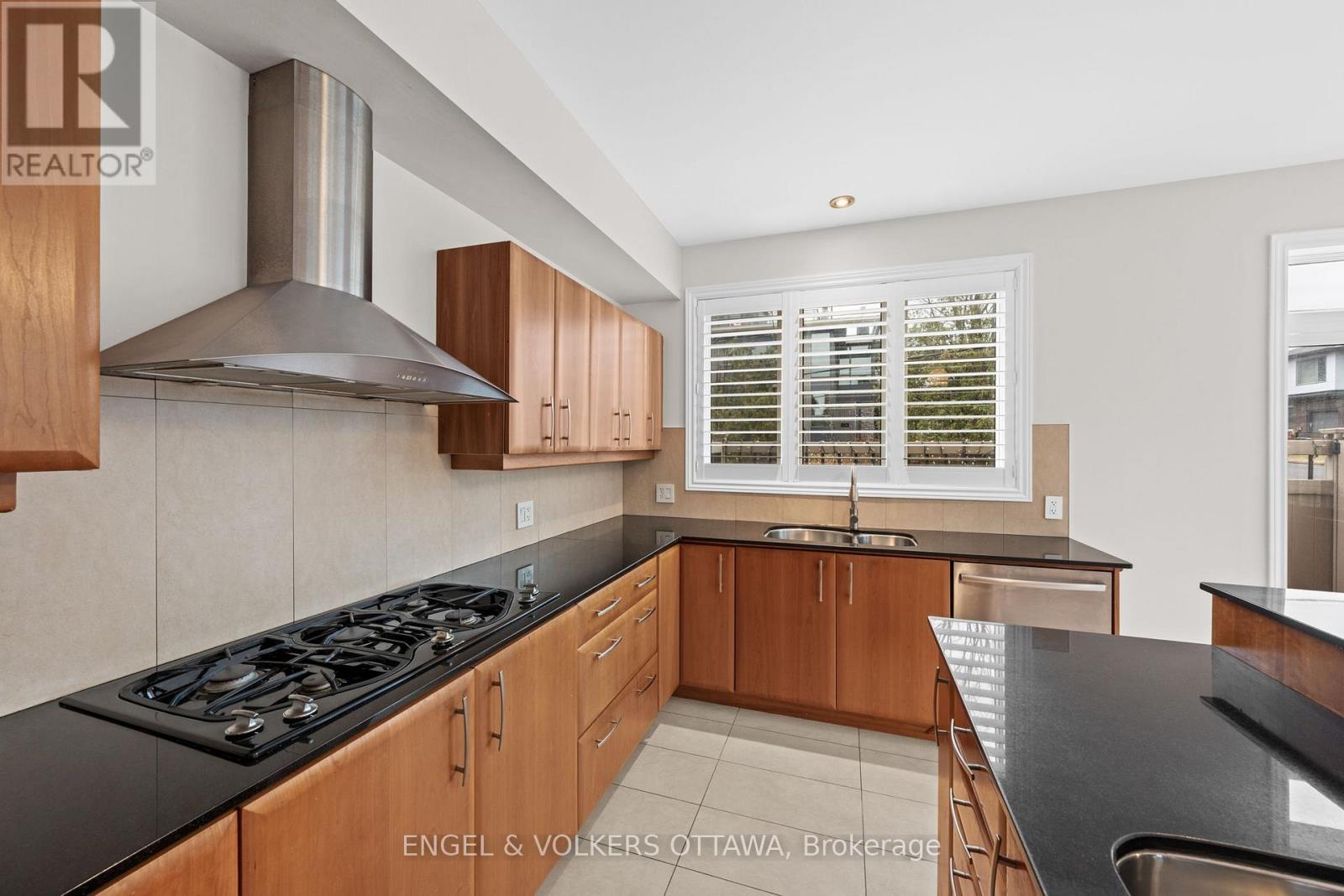 249 Atlantis Avenue, Ottawa, ON
