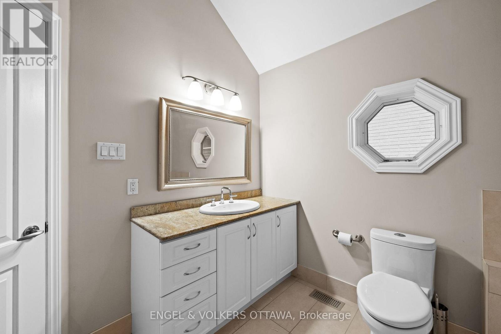 249 Atlantis Avenue, Ottawa, ON