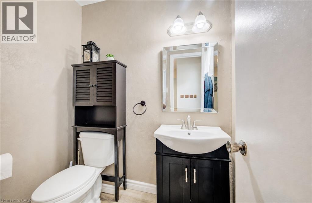 27 Glen Avon Crescent, Kitchener, ON