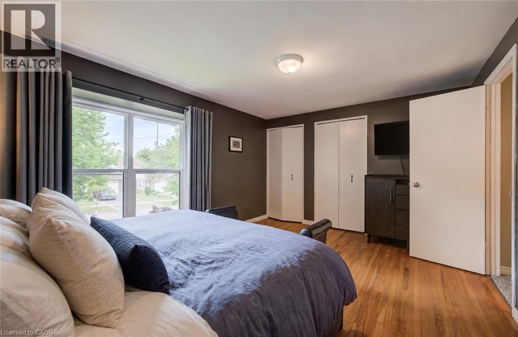 27 Glen Avon Crescent, Kitchener, ON